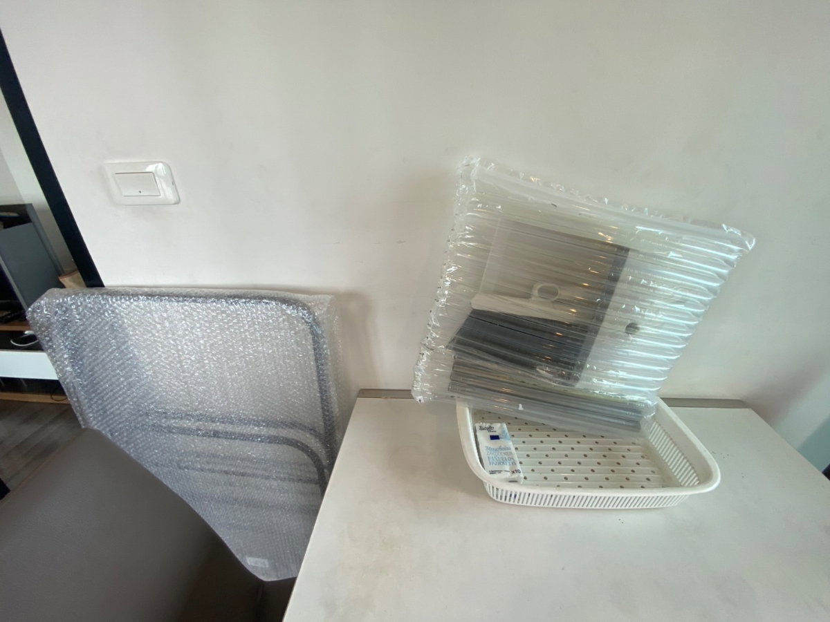 picture 12,000 The base park wast BTS Onnut contact Line:katk03 - 10/12