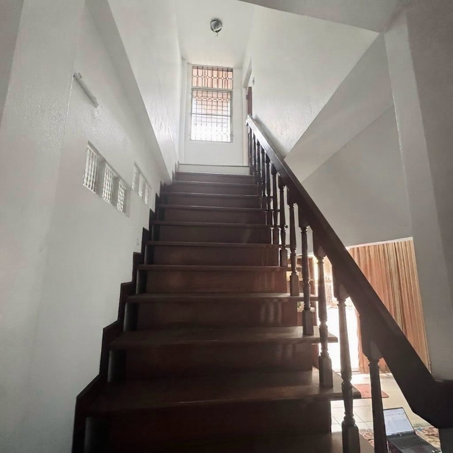 รูป LTHC16265 - House For Rent | Sukhumvit 34 | Near BTS Thonglor | 200+ Sq.m. | 3 Beds | 2 Parking | 100K/Month - รูปที่ 3/7