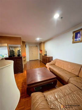 Great price, prime location The Executive Regent