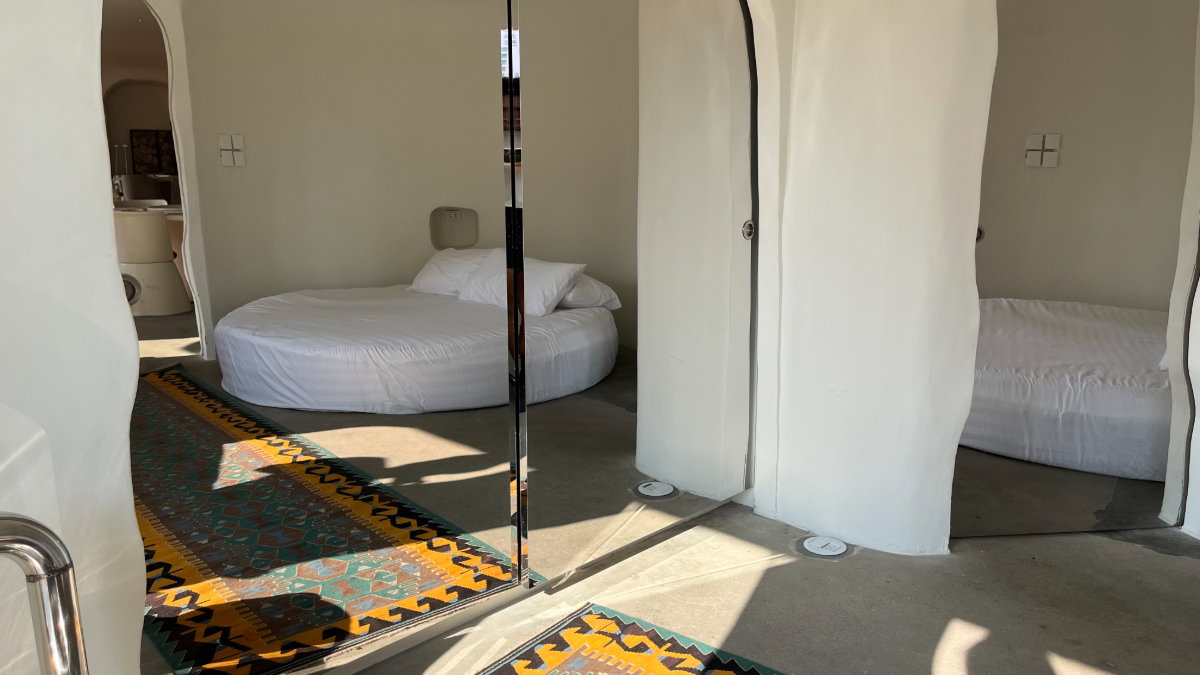 รูป เจ้าของขายเอง | 39 Suites สุขุมวิท 49 | Designer Renovated | 2 ห้องนอน | ประมาณ 130 ตร.ม. | 18 ล้านบาท - รูปที่ 3/4
