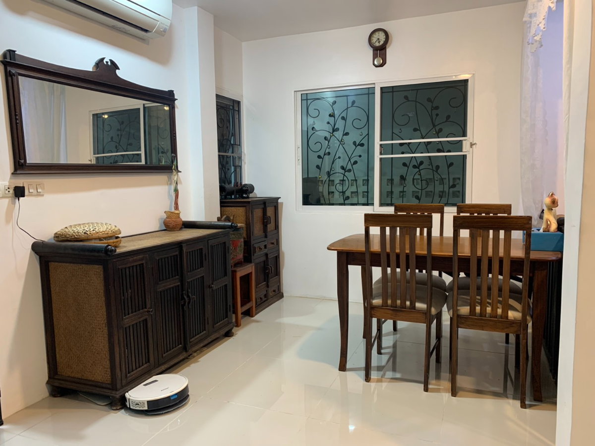 รูป ให้เช่าบ้าน happy home ดอนเมือง 50 ตรว 200 ตรม 3 ห้องนอน 2 ห้องน้ำ เฟอร์และเครื่องใช้ไฟฟ้าครบ พร้อมอยู่ ทำเลสะดวกมาก - รูปที่ 5/34
