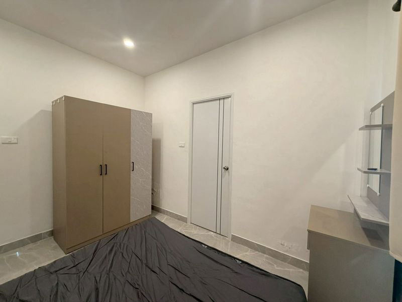 รูป ให้เช่า บ้านเดี่ยว ฉัตรแก้ว 5  (3 ห้องนอน & 2 ห้องน้ำ)  - รูปที่ 9/17