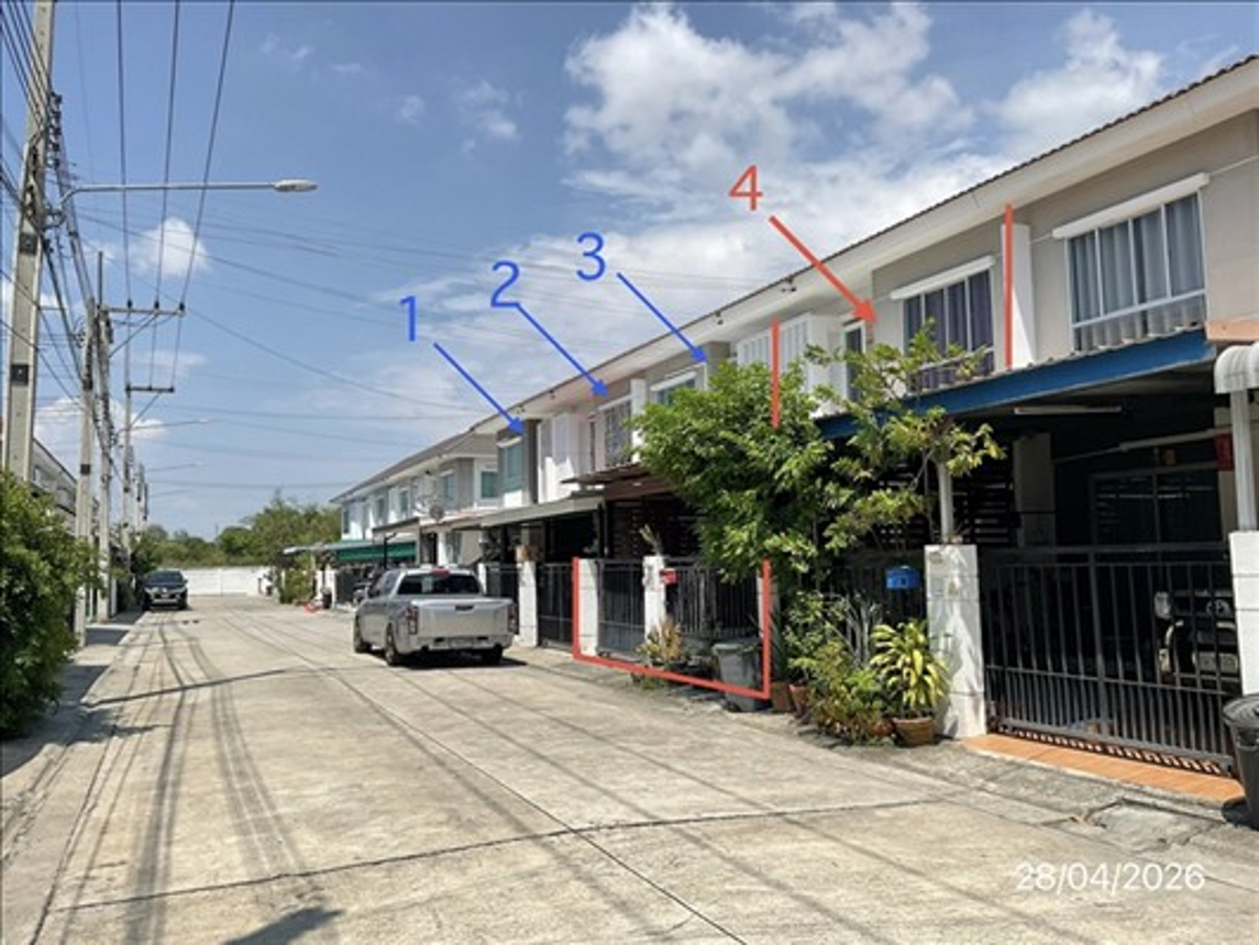 picture TOWN HOUSE 20 Sq.w. Bang Lamung Chonburi for 1.9M - 6/11
