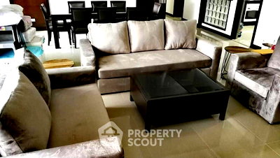 Condos for rent : 3-BR Condo at All Seasons Mansion Condominium near BTS Phloen Chit (ID 3341057)