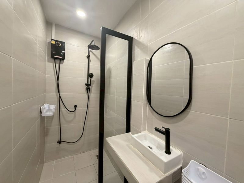 รูป ให้เช่า บ้านเดี่ยว ฉัตรแก้ว 5  (3 ห้องนอน & 2 ห้องน้ำ)  - รูปที่ 12/17