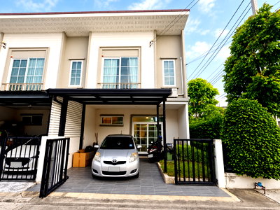 Townhouses for sale ม.เทคโนโลยีราชมงคลสุวรรณภูมิ : 🔥 3-Bedroom Townhome, Area 24.3 Sq. Wah 🏡 Gusto Ratchaphruek - Rama 5