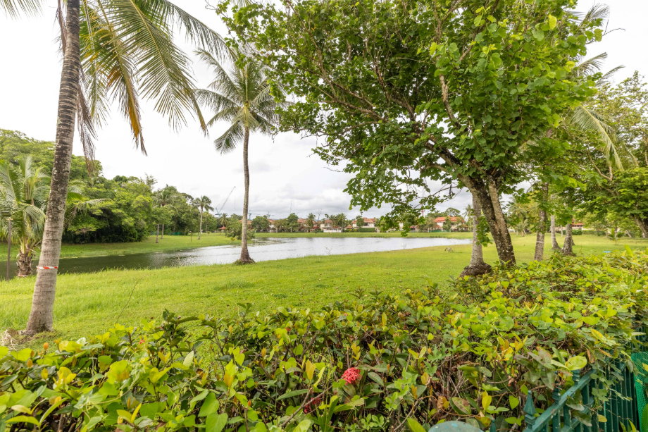 picture Angsana Villas Phuket 5-Bed Lakeview Home, Upgraded 260 SqM Interior - U6716584 - 21/25