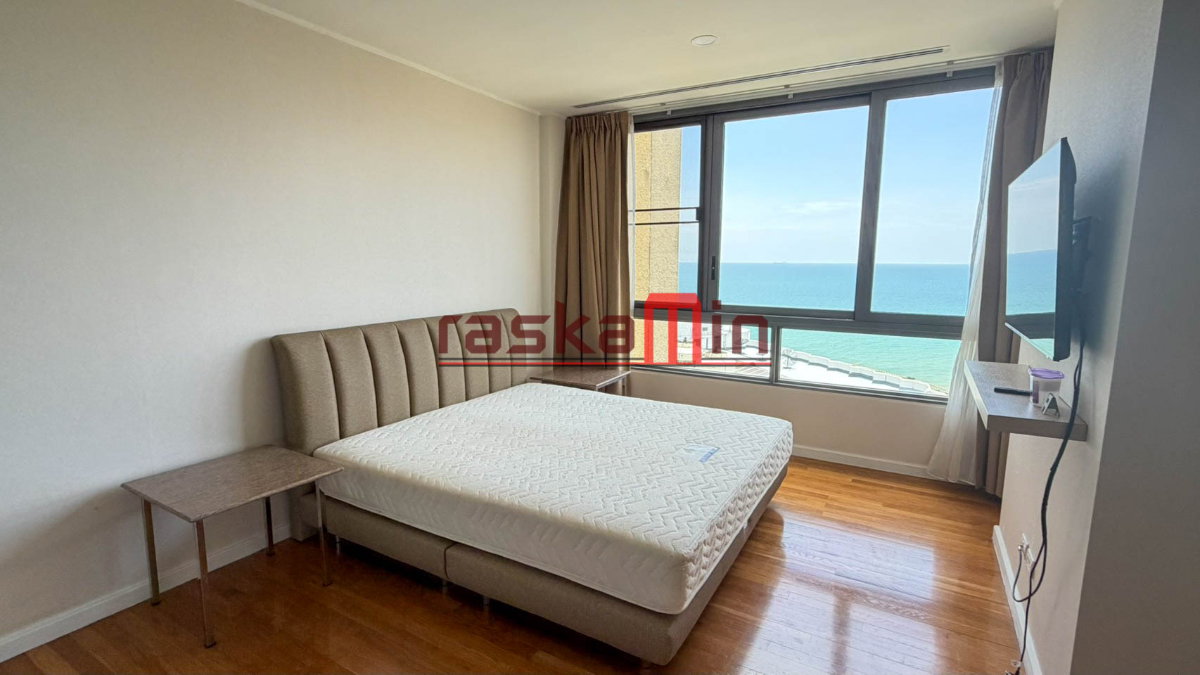 picture Northpoint Wongamat Condo for Sale – 3 Bedrooms, 131.32 SQM - 3/13