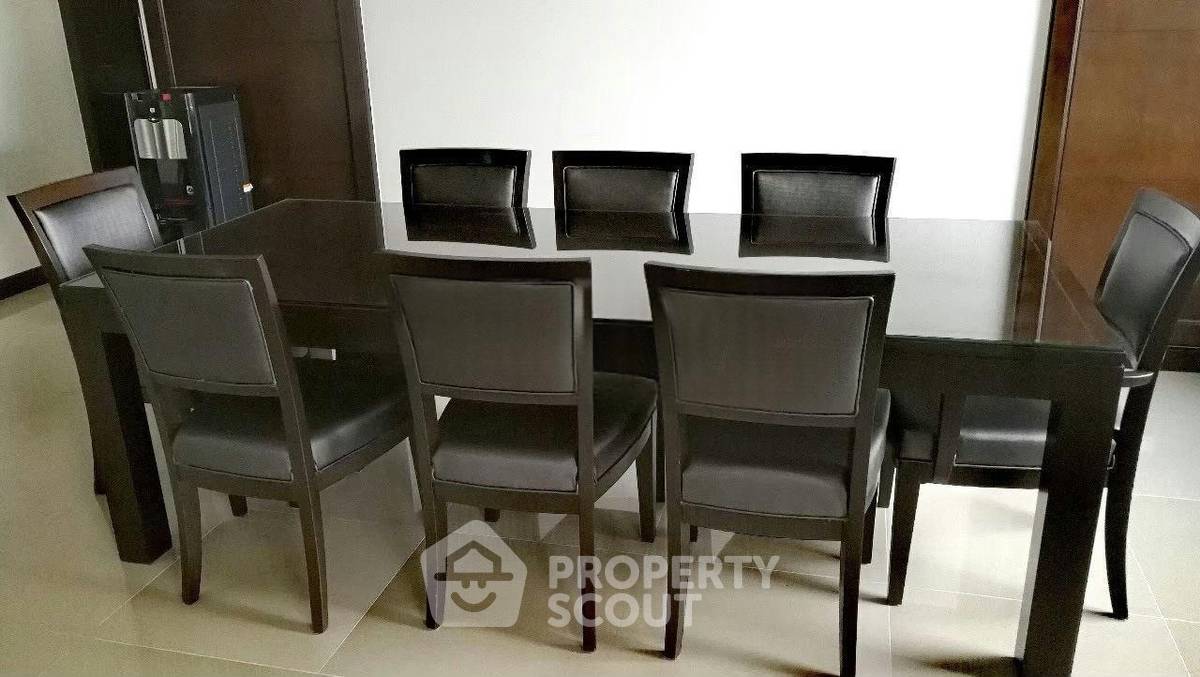 รูป คอนโด 3-ห้องนอน ที่ ออลซีซั่น แมนชั่น คอนโดมิเนียม ใกล้ BTS เพลินจิต (ID 3341057) - รูปที่ 3/13