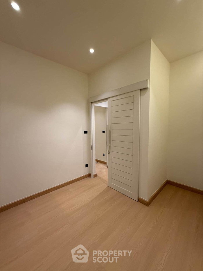 รูป ทาวน์เฮ้าส์ 3-ห้องนอน ใน จันทรเกษม (ID 3338538) - รูปที่ 8/40