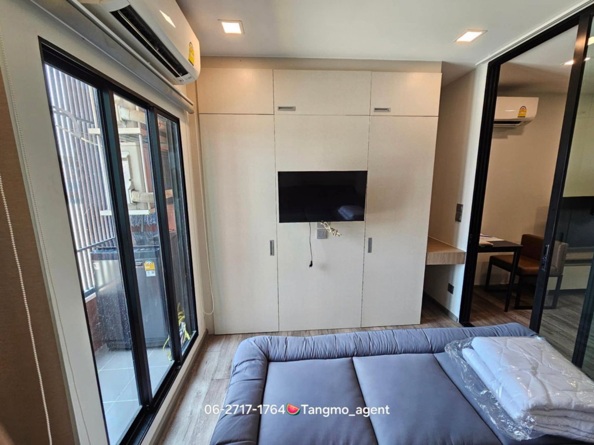 picture Brown Condo Phahol 67 . - 6/10