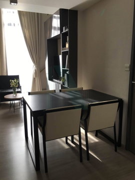 🚩 ให้เช่าคอนโด มาเอสโตร 02 ร่วมฤดี อาคาร 1 ชั้น 6 Duplex 3 ห้องนอน ขนาด 78 ตรม ใกล้ พันธุ์ทิพย์พลาซ่า