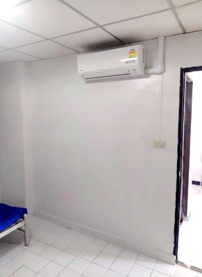 ขายคอนโด : ขายคอนโด 42 ตรม. 890,000 บาท ประชาอุทิศ 57