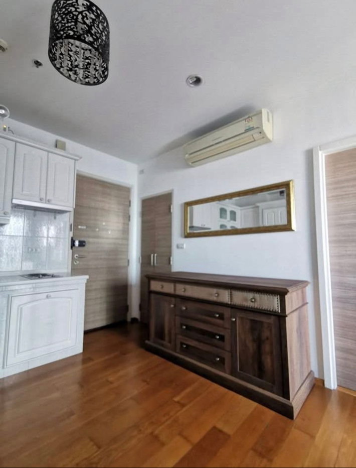 รูป ให้เช่า Hive Taksin | 1 นอน 51 ตร.ม. ชั้น 10 วิวเมือง | 16,000 บาท - รูปที่ 4/13