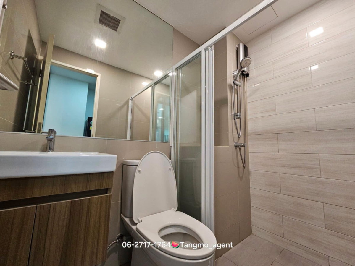 picture Brown Condo Phahol 67 . - 7/10