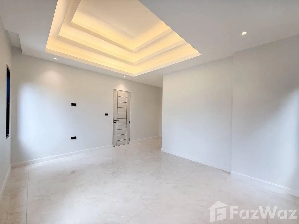 picture 4 Bedroom Villa for sale in Chalong, Phuket 6810961 - 34/39