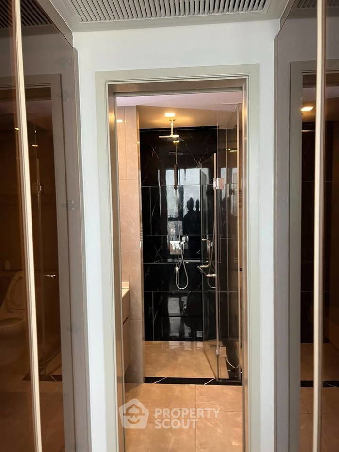 picture 1-BR Condo at One 9 Five Asoke - Rama 9 near MRT Phra Ram 9 (ID 3342366) - 14/14