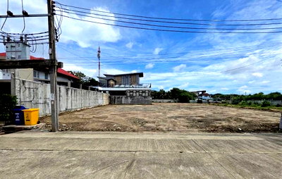 Land for sale Bang Khun Thian : 🔥 URGENT SALE.. Below Market Price! Prime Land for Sale — Fully Filled & Ready to Build  Opposite Central Rama 2 1 Ngan 40 Sq.w.