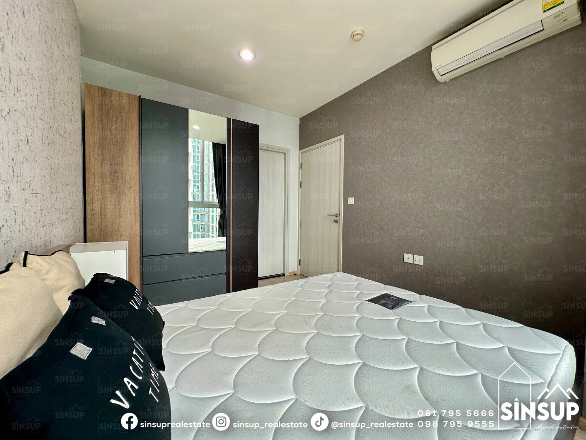 picture 🌆 For Rent | 𝐍𝐨𝐛𝐥𝐞 𝐑𝐞𝐯𝐨𝐥𝐯𝐞 𝐑𝐚𝐭𝐜𝐡𝐚𝐝𝐚 Spacious Combined Unit, 52 Sq.m. | 2 Bedrooms | Near MRT Thailand Cultural Centre - 7/20