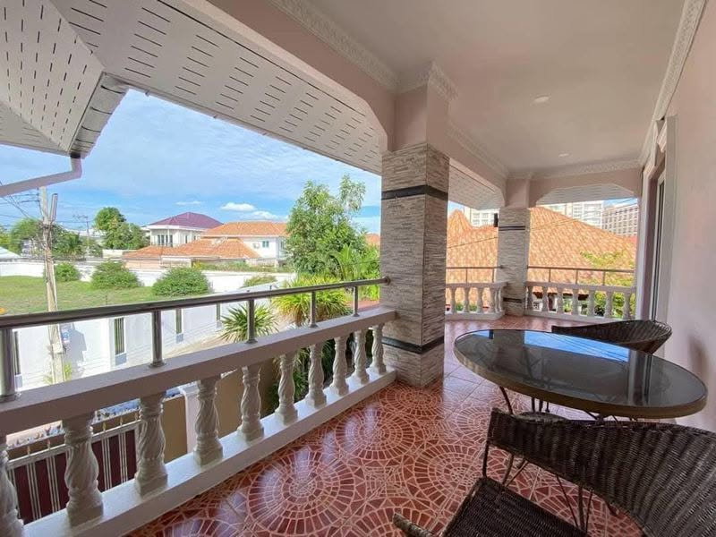 picture Single house for rent, Pattaya Lagoon (4 bedrooms & 5 bathrooms) - 16/19