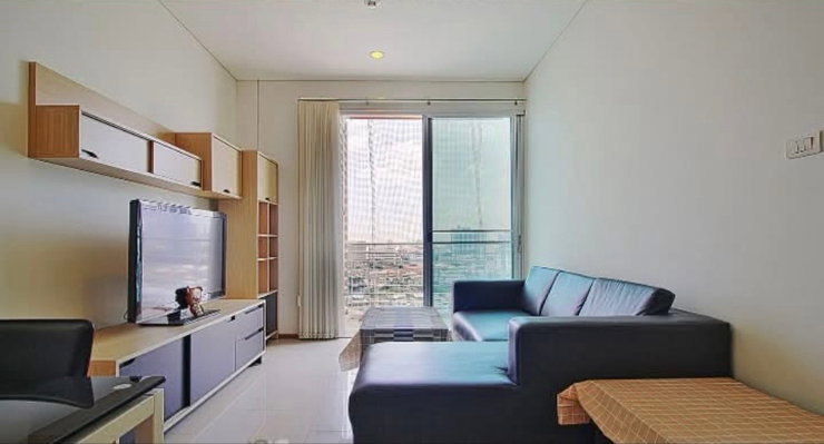 picture For rent : Villa Sathon (Near BTS Thonburee) - 1/9