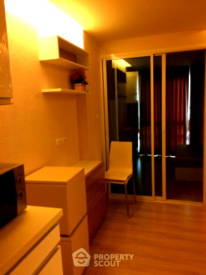 Condos for rent : 1-BR Condo at Emerald Residence Ratchada near MRT Huai Khwang (ID 3340922)