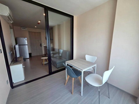 PFD-08530 Condo for rent Aspire Erawan Prime, brand new room. One step to BTS Chang Erawan 🏙️✨