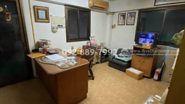 รูป ขายตึกแถว 3 ชั้น บางบัวทอง หมู่บ้าน ป.ผาสุขนิเวศน์ ถนนกาญจนาภิเษก มี 3 คูหาติดกัน ทำเลค้าขาย ใกล้เซ็นทรัลเวสต์เกต| พื้นที่รวม 48 ตร.ว.  - รูปที่ 6/9