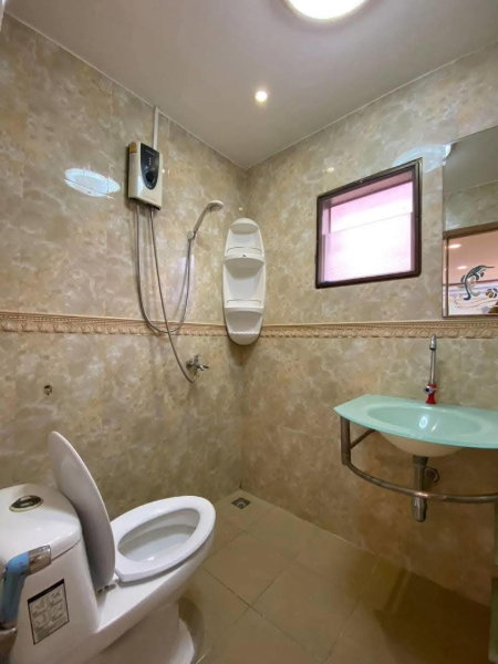 picture Single house for rent, Pattaya Lagoon (4 bedrooms & 5 bathrooms) - 14/19
