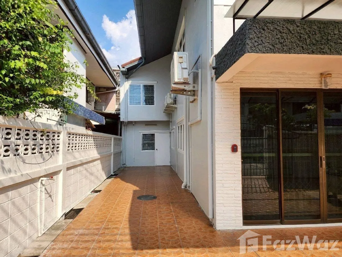 รูป บ้านเดี่ยวให้เช่า 6 ห้องนอน ใน ห้วยขวาง, กรุงเทพมหานคร 6810885 - รูปที่ 25/28