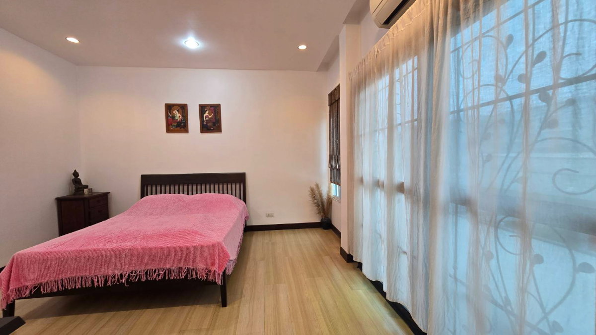 รูป ให้เช่าบ้าน happy home ดอนเมือง 50 ตรว 200 ตรม 3 ห้องนอน 2 ห้องน้ำ เฟอร์และเครื่องใช้ไฟฟ้าครบ พร้อมอยู่ ทำเลสะดวกมาก - รูปที่ 4/34