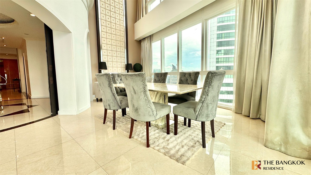 picture Millennium Residence  Luxury Condo in Central City Location - 8/10