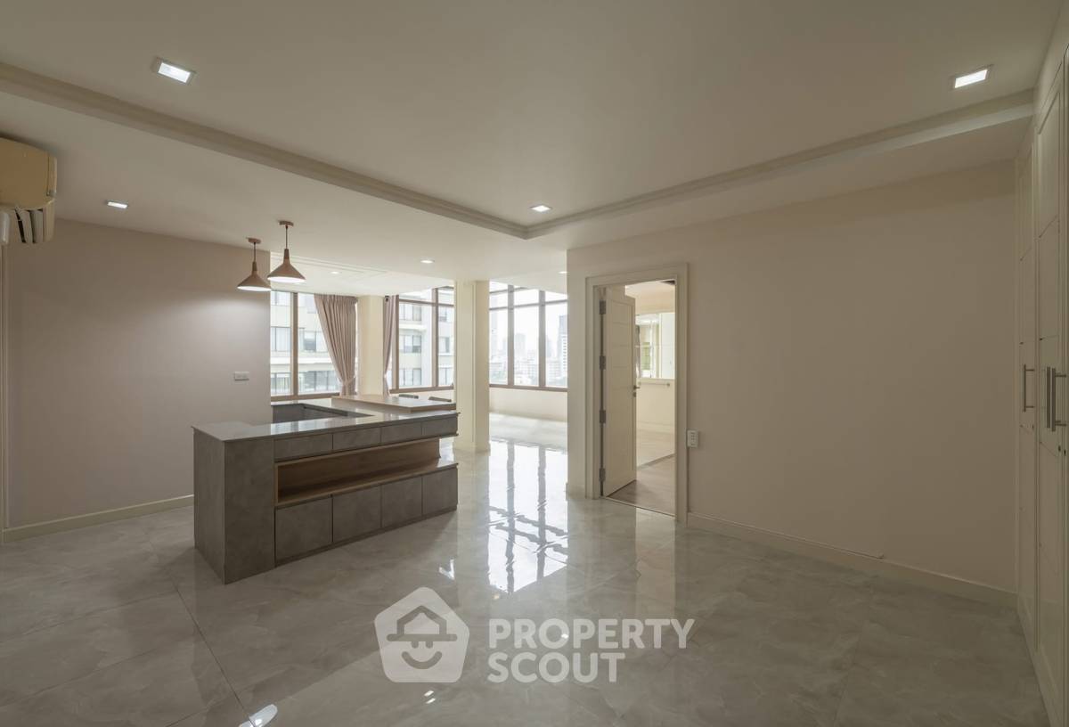 รูป ห้อง 2 ห้องนอน ขนาด 180 ตร.ม. The Emporio Place ใกล้ BTS พร้อมพงษ์ (ID 3342952) - รูปที่ 5/7