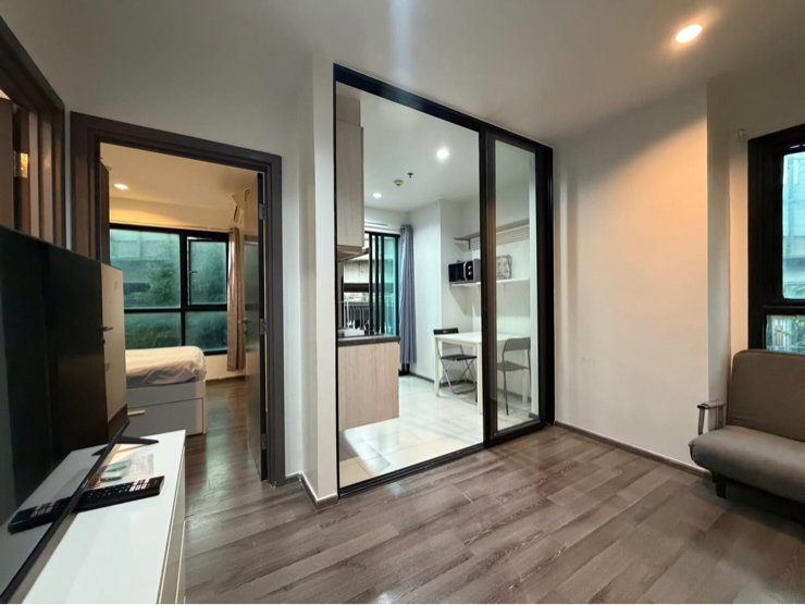 picture The Base Park West | Corner 1BR 30 sq.m. Floor 3 | THB 14,000 - 2/6