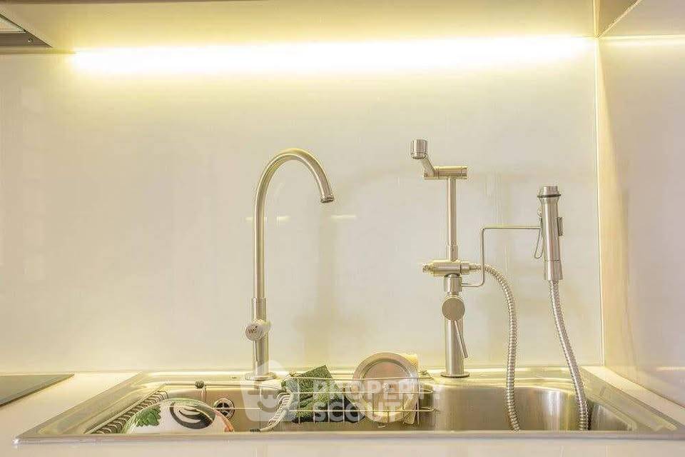 picture 2-BR Condo at Hyde Sukhumvit 13 Condominium near BTS Nana (ID 3342375) - 8/10