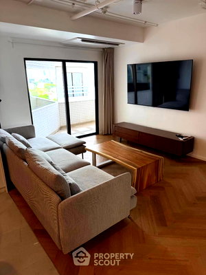 Condos for rent : 3-BR Condo at Richmond Palace Condominium near BTS Phrom Phong (ID 3340936)