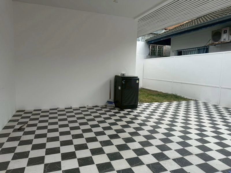 รูป ให้เช่า บ้านเดี่ยว ฉัตรแก้ว 5  (3 ห้องนอน & 2 ห้องน้ำ)  - รูปที่ 16/17