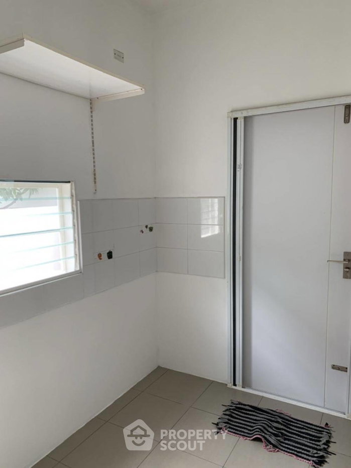 รูป บ้าน 3 ห้องนอน โครงการ Pruklada Wongwaen - Hathairat พื้นที่ 150 ตร.ม. (ID 1437593) - รูปที่ 14/18