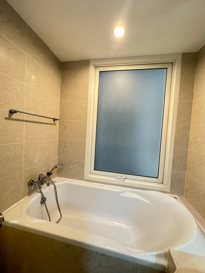 picture Best deal 🔥 BAAN SIRI 24 — Spacious 2 Bedroom at Prime Phrom Phong! Only 42K!! - 9/9