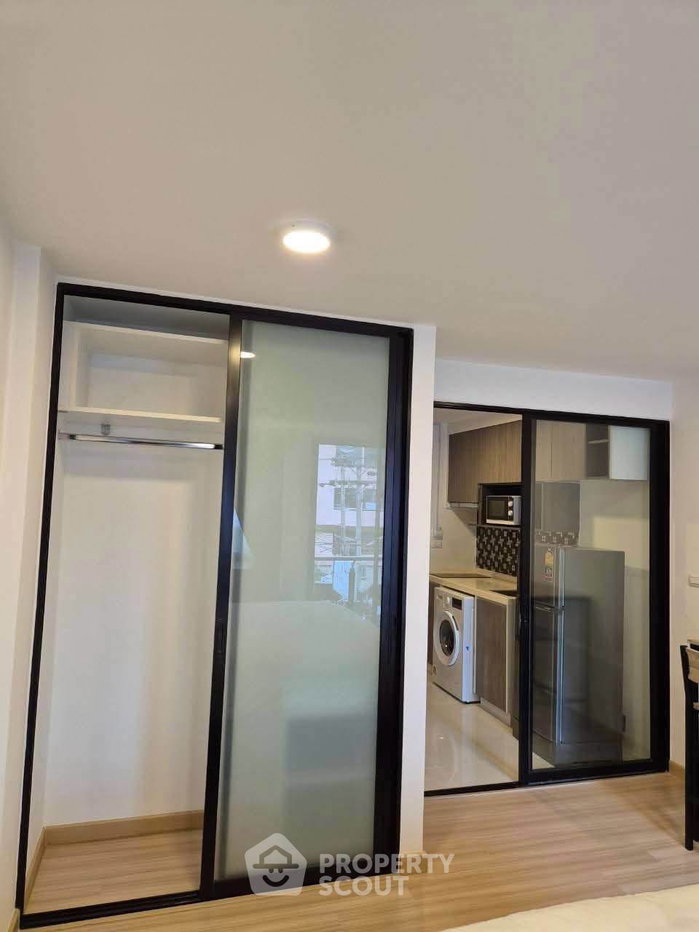 picture Studio Condo at Chateau In Town Pinklao near MRT Sirindhorn (ID 3343303) - 11/14