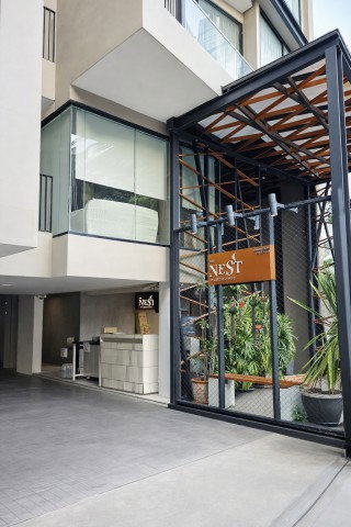 รูป ลด 35% ซอยนายเลิศ คอนโด 1นอน 1น้ำ The Nest Ploenchit ห้องมุม ชั้น2 41ตร.ม. BTSเพลินจิต 320ม. Central Embassy 325 ม. รพ.บำรุงราษฎร์ 850 ม. - รูปที่ 4/8