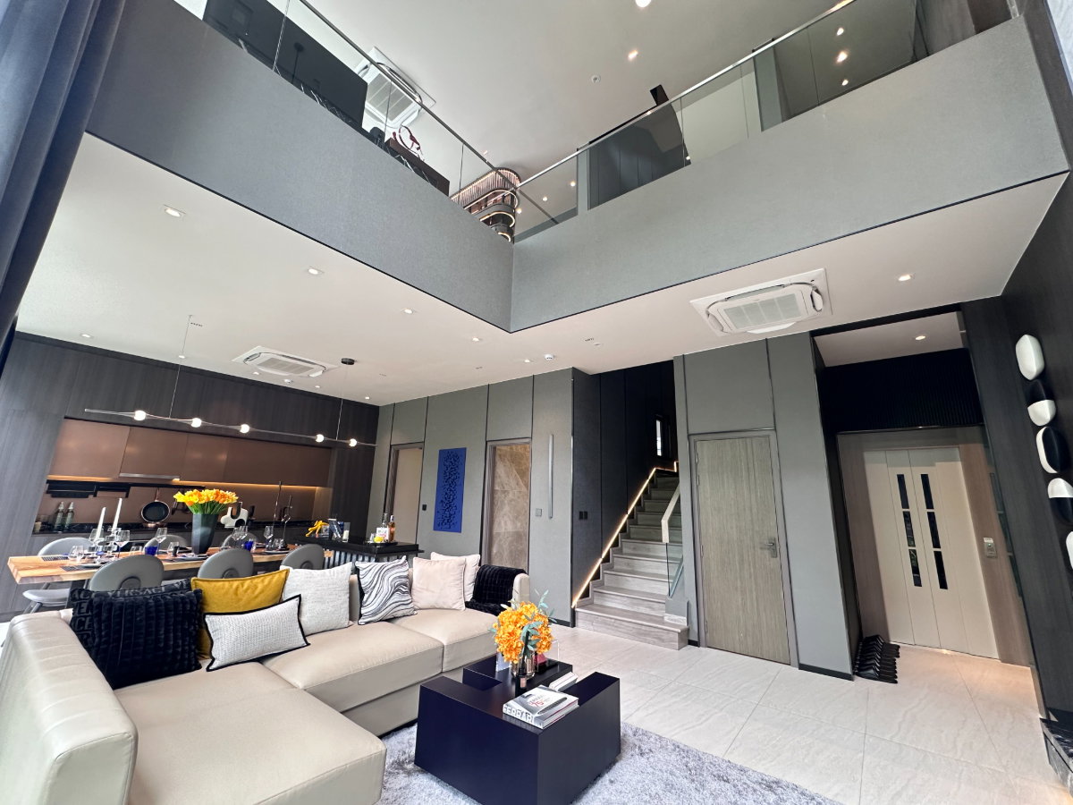 ขายบ้าน Artale asoke-rama9 บ้านมีpool villaและลิฟท์ส่วนตัว