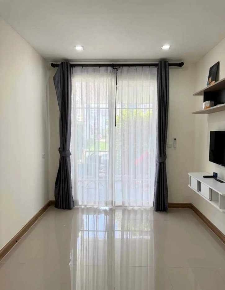 รูป 🏡 ให้เช่า | Golden Town 3 บางนา–สวนหลวง
📌 K245 | ทาวน์โฮม 2 ชั้น | เฟอร์ครบ
💰 ค่าเช่า 20,000 บาท/เดือน - รูปที่ 5/19