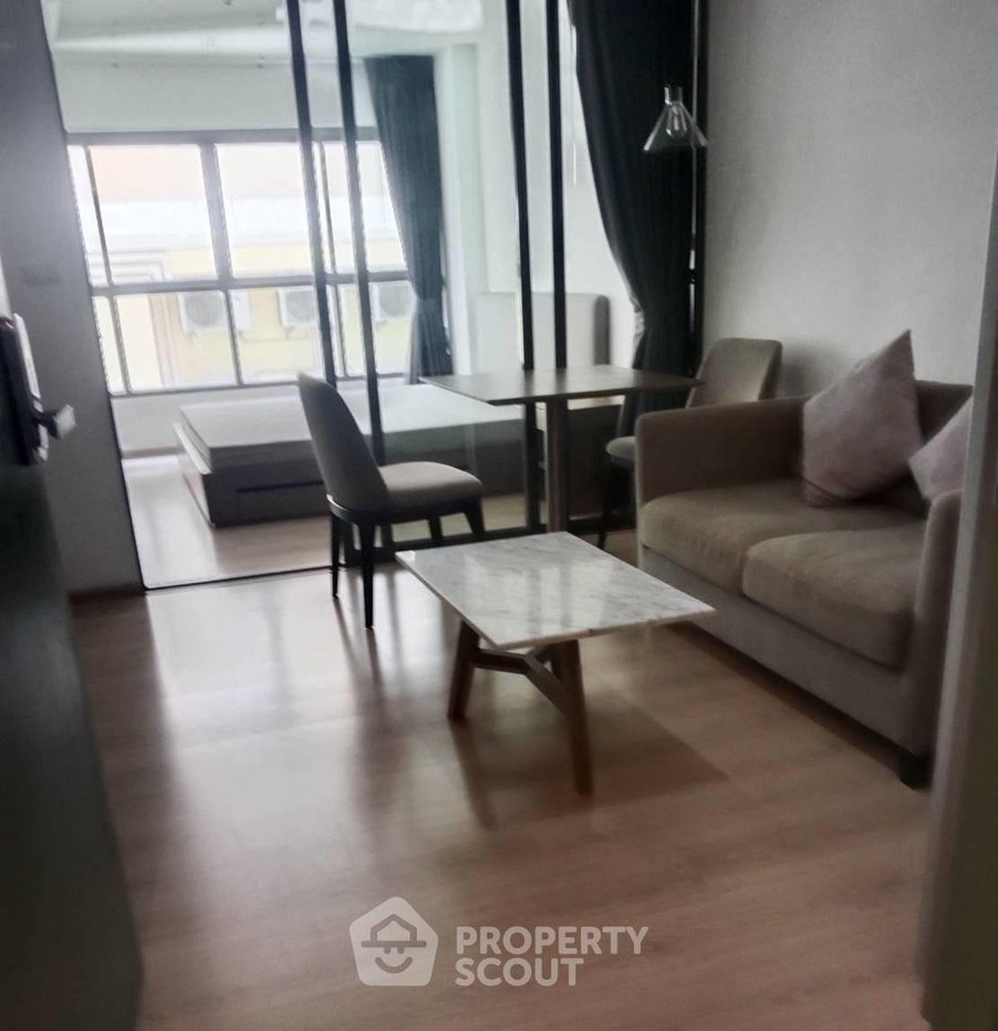 picture 1-BR Condo At D’Memoria Phaholyothin 8 Near BTS Ari (ID 2353002) - 2/9