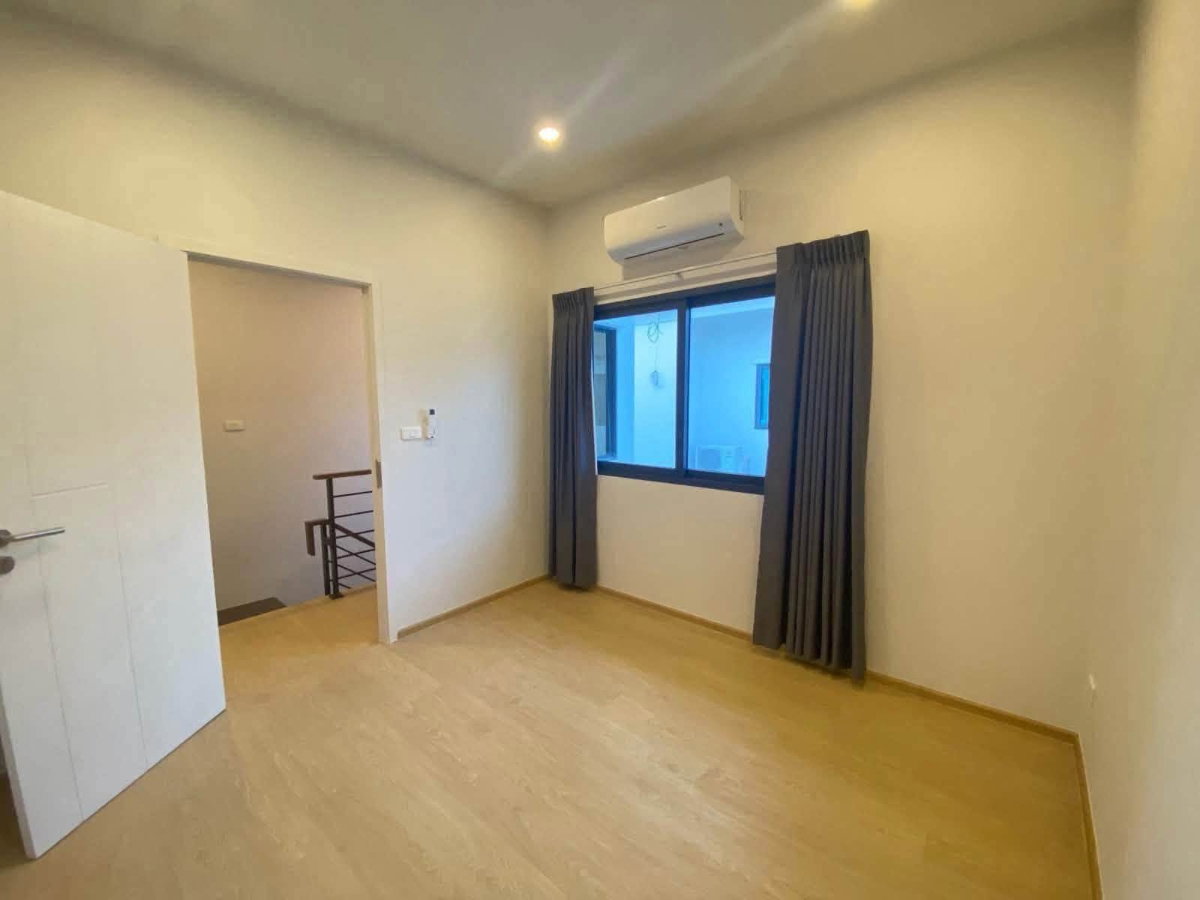 รูป #HHR191 ให้เช่าทาวน์โฮม 3 ชั้น 3 ห้องนอน 📍 ใกล้ Mega Bangna - รูปที่ 15/21