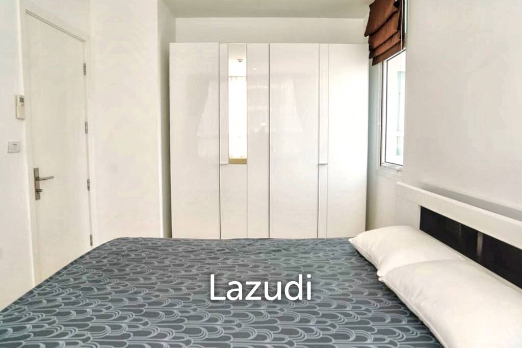 picture 1 Bed 1 Bath 40 SQ.M T.C. Green Condominium - 10/15