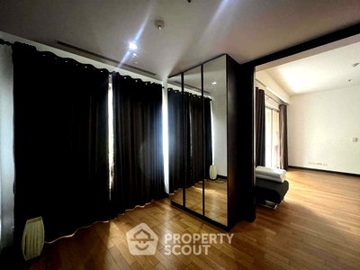 ขายคอนโด : คอนโด 2-ห้องนอน ที่ เดอะล็อฟท์ เย็นอากาศ คอนโดมิเนียม ใน ช่องนนทรี (ID 3341240)