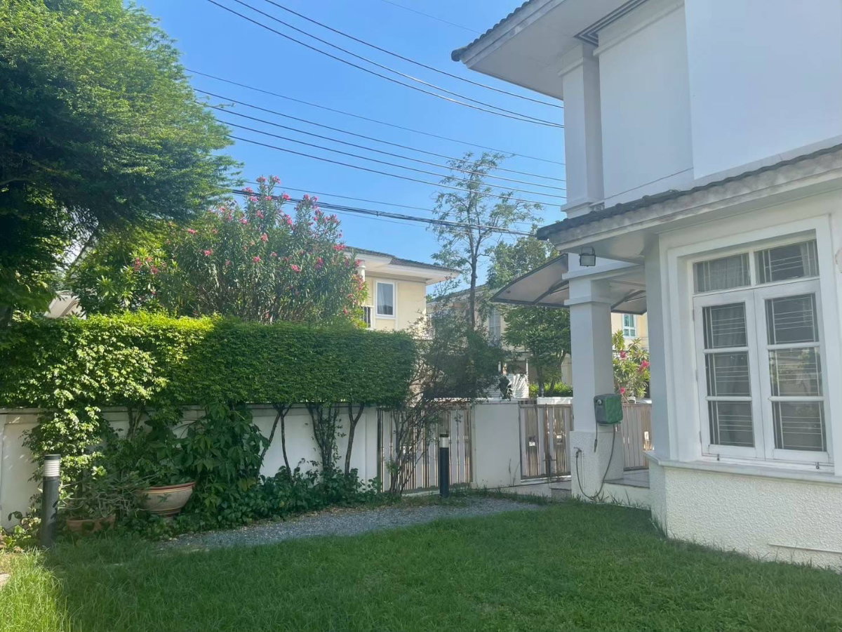 picture Two Stories Home for Sale,Great location,10 minute to central east villa. - 15/15