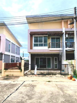ขายทาวน์เฮาส์2ชั้น หลังมุม กลางเมืองกำแพงแสน ข้างโลตัส ใกล้ ม.เกษตร ติดถนนใหญ่ ลดราคาพิเศษ 1.65ล้าน