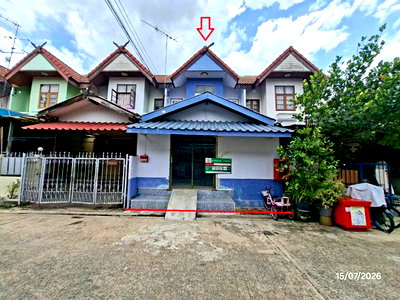 Townhouses for sale : TOWN HOUSE 20 Sq.w. Lat Lum Kaeo Pathumthani for 1.2M